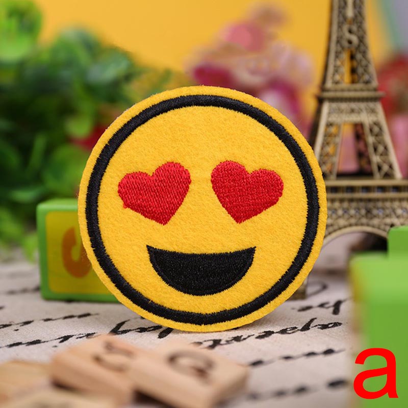 8 pcs emoji expression Iron on Patches Embroidered Badge Applique patch