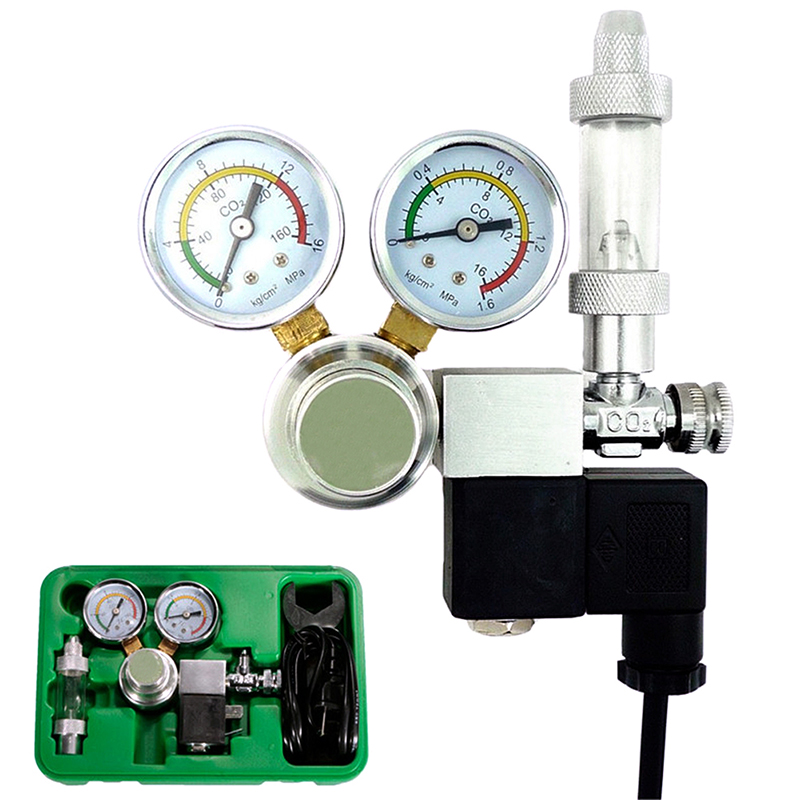 co2 pump with gauge