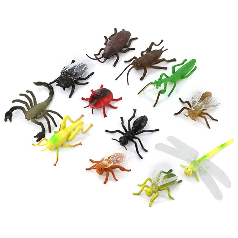 12× Plastic Insect Toys 3-5cm Mini Long Flying Bug Spider Wasp Ladybird A pols