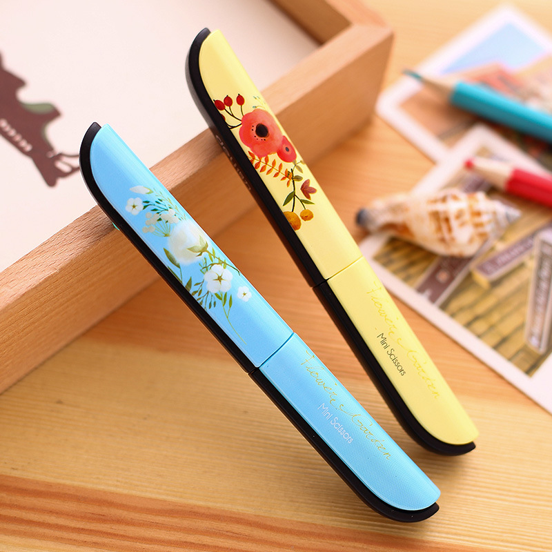 Creative Flowers Pattern Portable Scissors Stationery Scissors Novelty