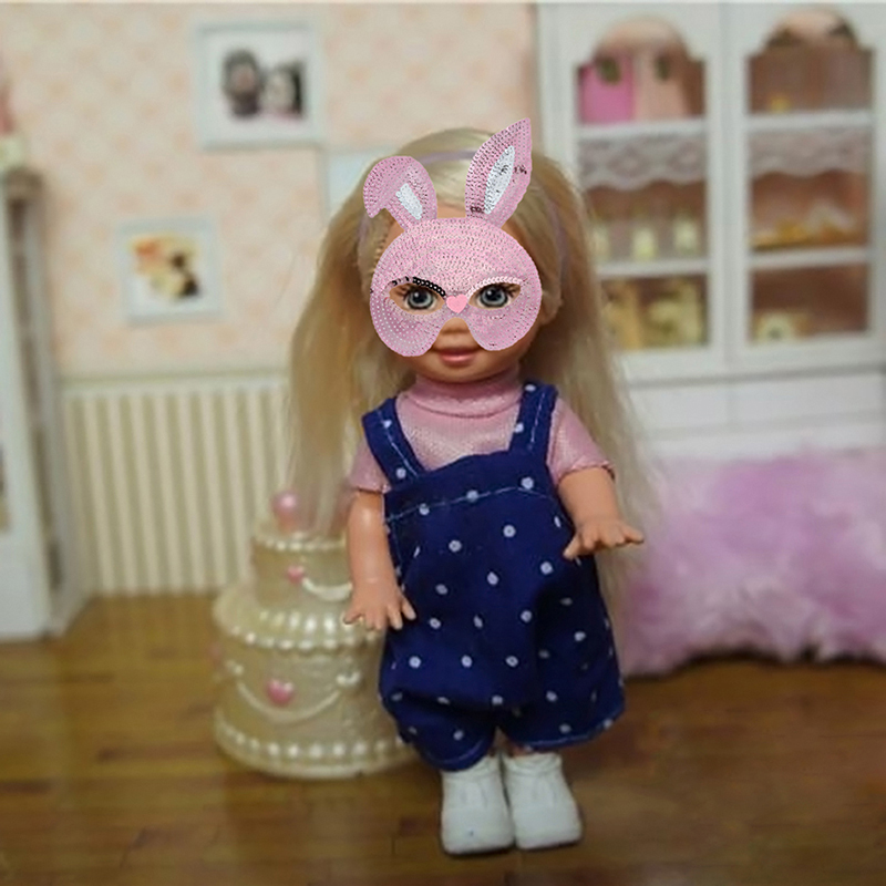 dresser dollhouse