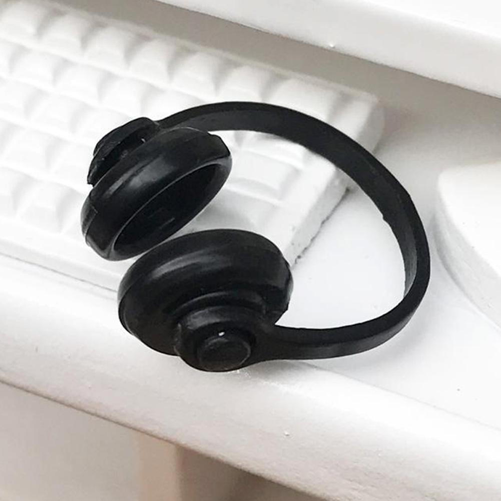 2pcs 1:12 Scale Doll House Miniature Neat Black Plastic Headphones Computer Room