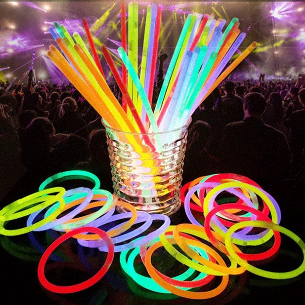 flashing glow necklaces