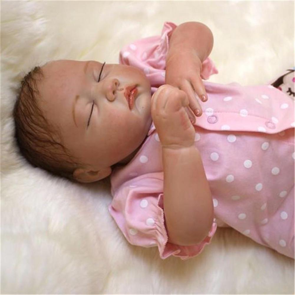 Куклы реборн новорожденные. Reborn Doll. Куклы реборн в спящих. Реалистичная силиконовая кукла bebe Reborn. Кукла реборн Reborn 50см силиконовые. Реборны девочки Новорожденные.