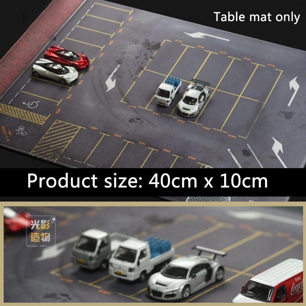 1/64 Parkplatz Pad Matte Modell Auto Fahrzeug Szene Display Große Garage  Spielzeug Mauspad: : Computer & Zubehör