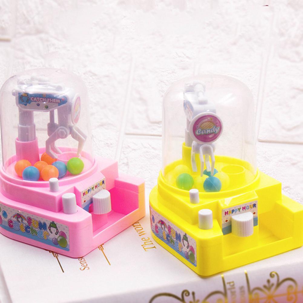 Mini Claw Machine Dolls Balls Catcher Desktop Interactive Crane Toys Clip I3L9