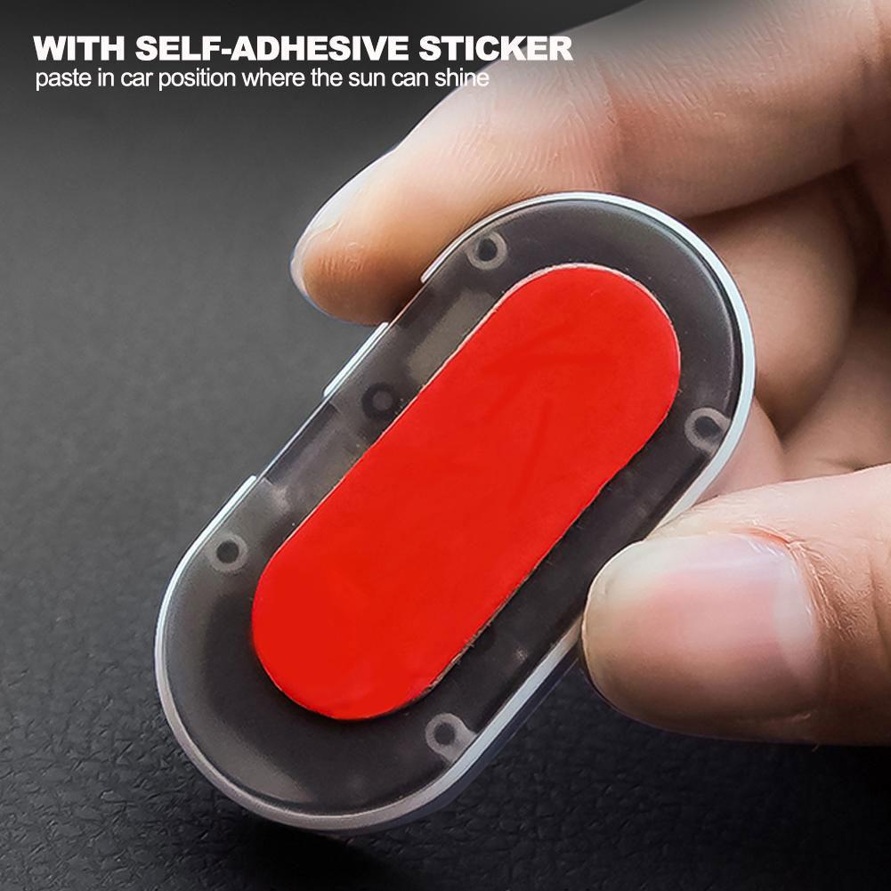 thumbnail image 2 of Ruifaya Alarma de coche con luz solar USB, luz de advertencia antirrobo, luz intermitente, luz de advertencia falsa para coche LW4 ↗, 2 of 7
