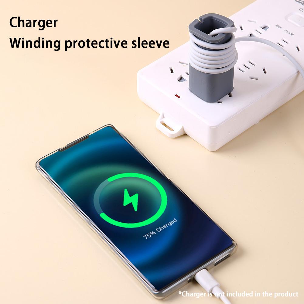 thumbnail image 3 of Ruifaya Protector de cargador de silicona 2 en 1 para iPhone de 18 W/20 W, 3 of 7