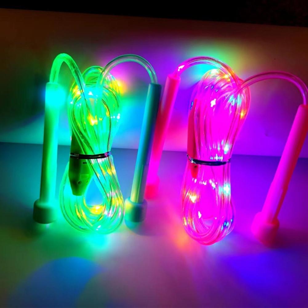thumbnail image 2 of Wartleves Cuerda para saltar con luz LED de colores y función de luz nocturna, 2 m de largo, profesional, 2 of 7