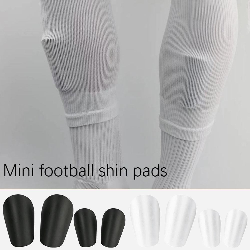 thumbnail image 3 of Wartleves Mini espinilleras de fútbol, espinilleras en miniatura para jóvenes y adultos, espinilleras de fútbol unisex antideslizantes, equipo de protección, espinilleras para partidos de fútbol, 3 of 7