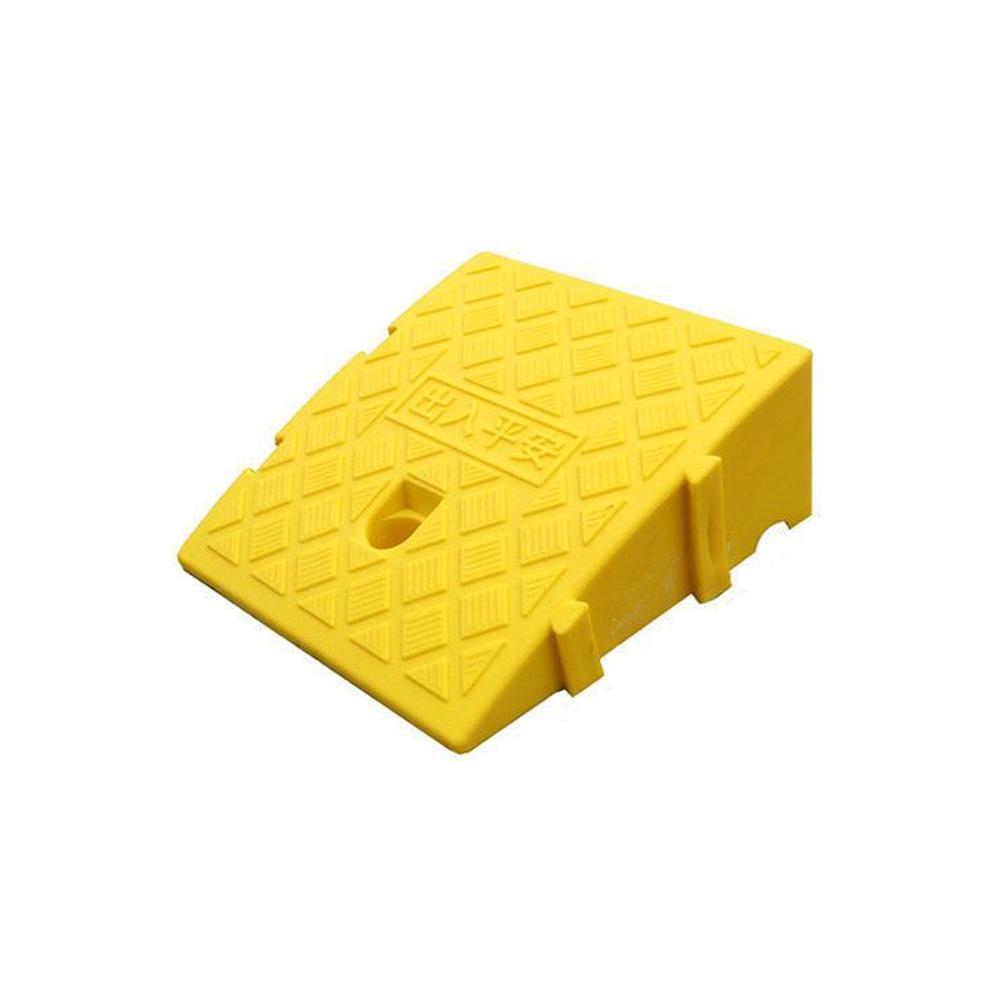 thumbnail image 5 of Ruifaya Rampas de PVC portátiles para aceras de automóviles: ideales para accesos de entrada y aceras, 5 of 7