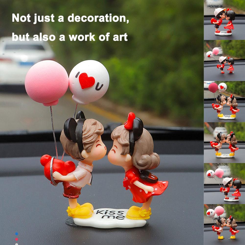 thumbnail image 3 of Ruifaya Lindos adornos de dibujos animados para coche, decoración para pareja de enamorados, tablero de instrumentos, decoración del hogar, figura, 3 of 7