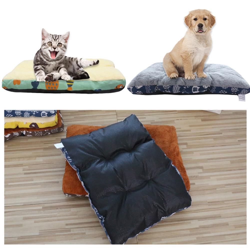 thumbnail image 3 of Wartleves Alfombrillas suaves para cama de gato Alfombrillas cortas de felpa para dormir para gatos y perros pequeños, 3 of 7