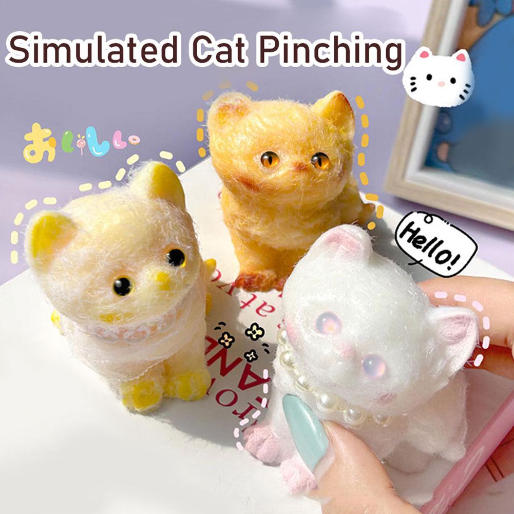 thumbnail image 2 of Wartleves Gatos de peluche kawaii de dibujos animados, juguete de rebote lento, tacto suave, juguete para apretar los dedos, 2 of 7