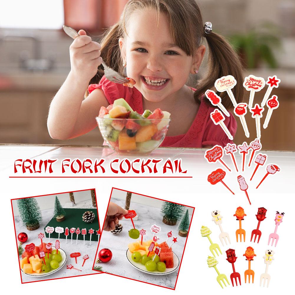 thumbnail image 2 of Ruifaya Palillos de fruta con temática navideña WAGA, paquete de 8, palillos de fruta, juego de tenedores para comida de frutas navideñas, palillos de dientes pequeños, palillos de comida para niños, 2 of 7
