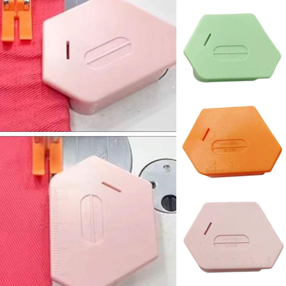 thumbnail image 3 of SGACAI Guía de costura magnética LQQDREX para máquina de coser, accesorios universales para máquina de coser, pie guía de costura, nueva herramienta multiusos para máquina de coser, calibre magnéti, 3 of 7