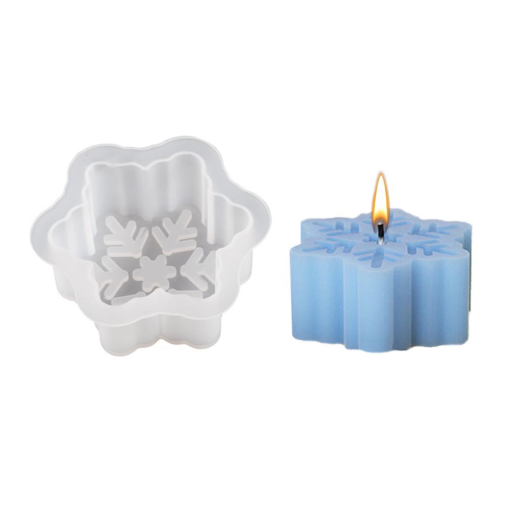 thumbnail image 5 of Ruifaya Molde de vela de resina navideña Alce Muñeco de nieve Hombre de jengibre Árbol de Navidad Rápido, 5 of 7