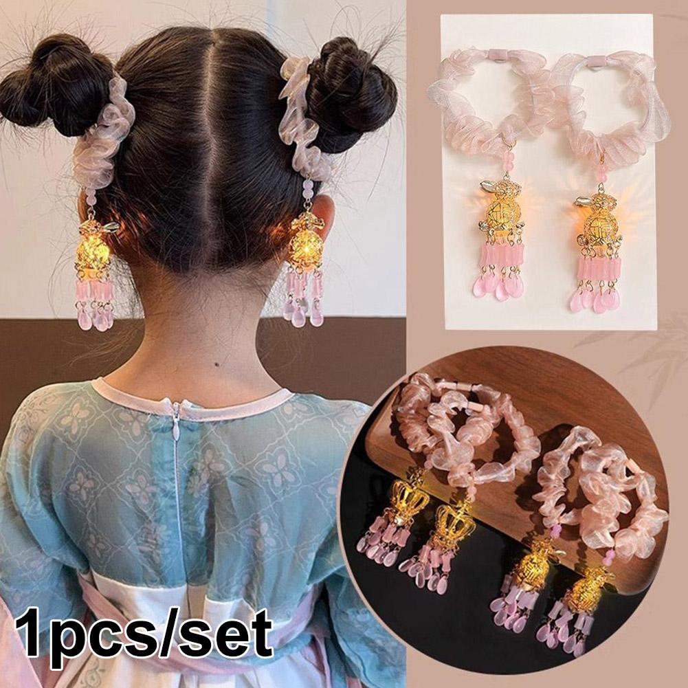 thumbnail image 3 of Ruifaya Diadema con borlas de estilo chino con forma de linterna brillante, accesorio para Halloween y Navidad, 3 of 7