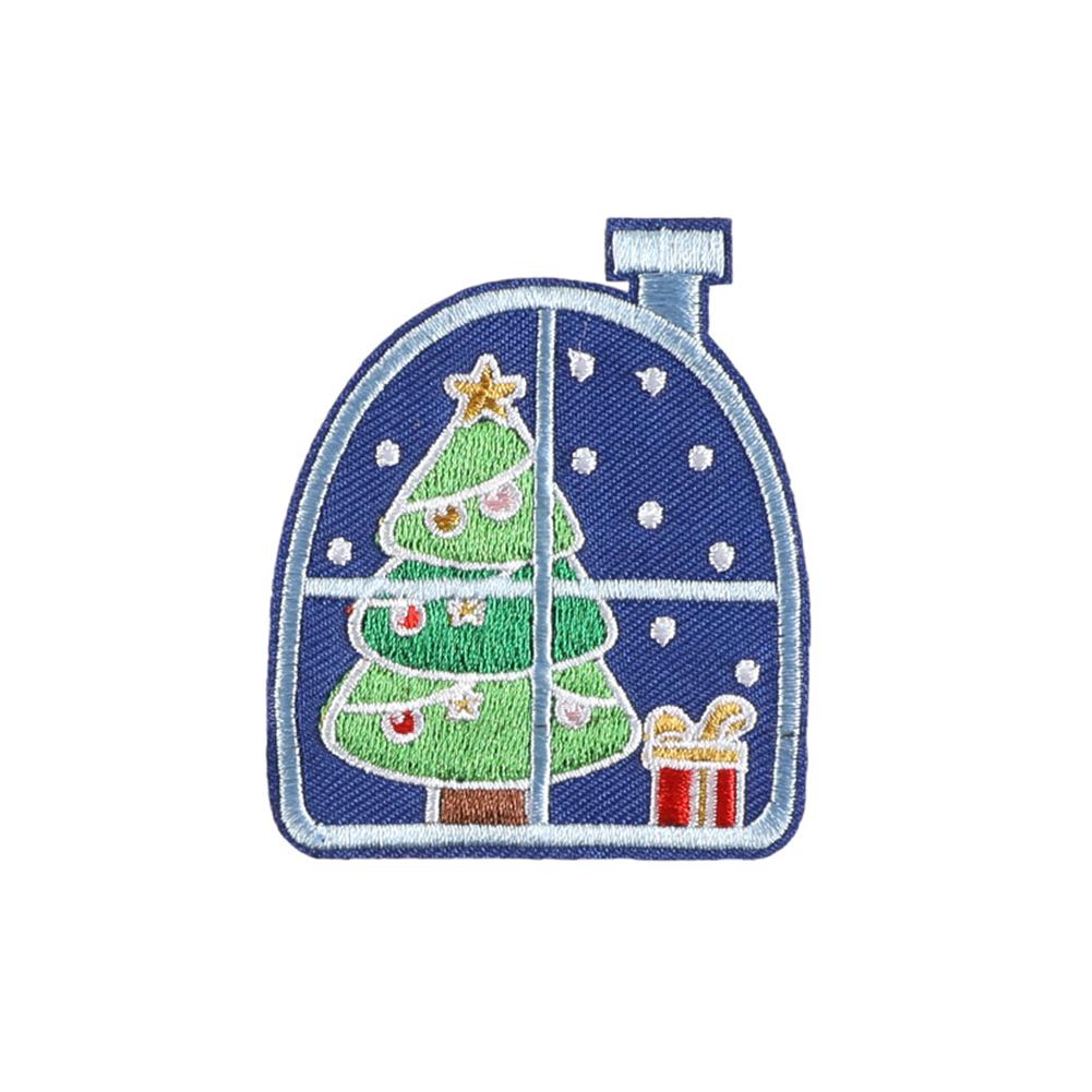thumbnail image 4 of Ruifaya Parches navideños para planchar, parches bordados para coser y reparar, para manualidades, ropa, decoración y bricolaje, parches navideños para planchar, 4 of 7