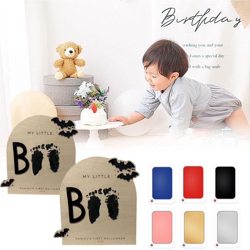 thumbnail image 4 of Wartleves Letreros de Halloween con huellas de manos de mi pequeño bebé Manualidades de Halloween para niños Adornos navideños de copos de nieve de Halloween personalizados, 4 of 7