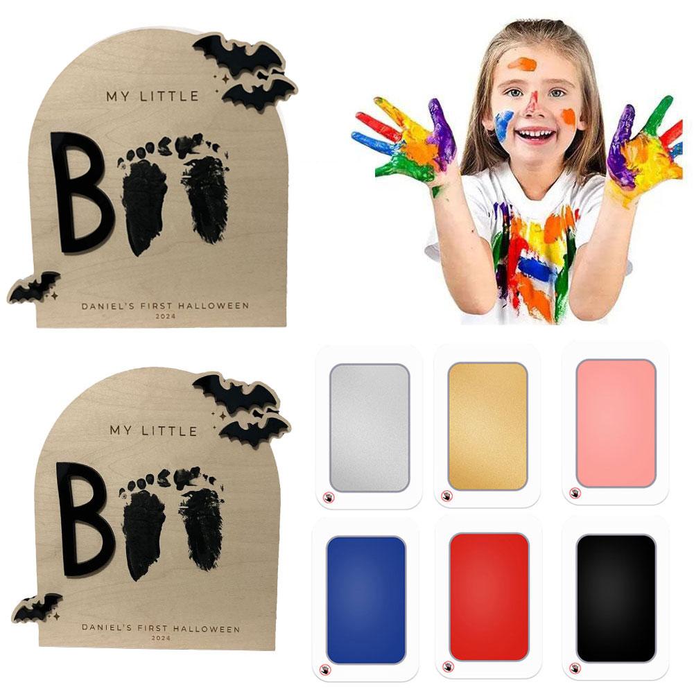 thumbnail image 3 of Wartleves Letreros de Halloween con huellas de manos de mi pequeño bebé Manualidades de Halloween para niños Adornos navideños de copos de nieve de Halloween personalizados, 3 of 7