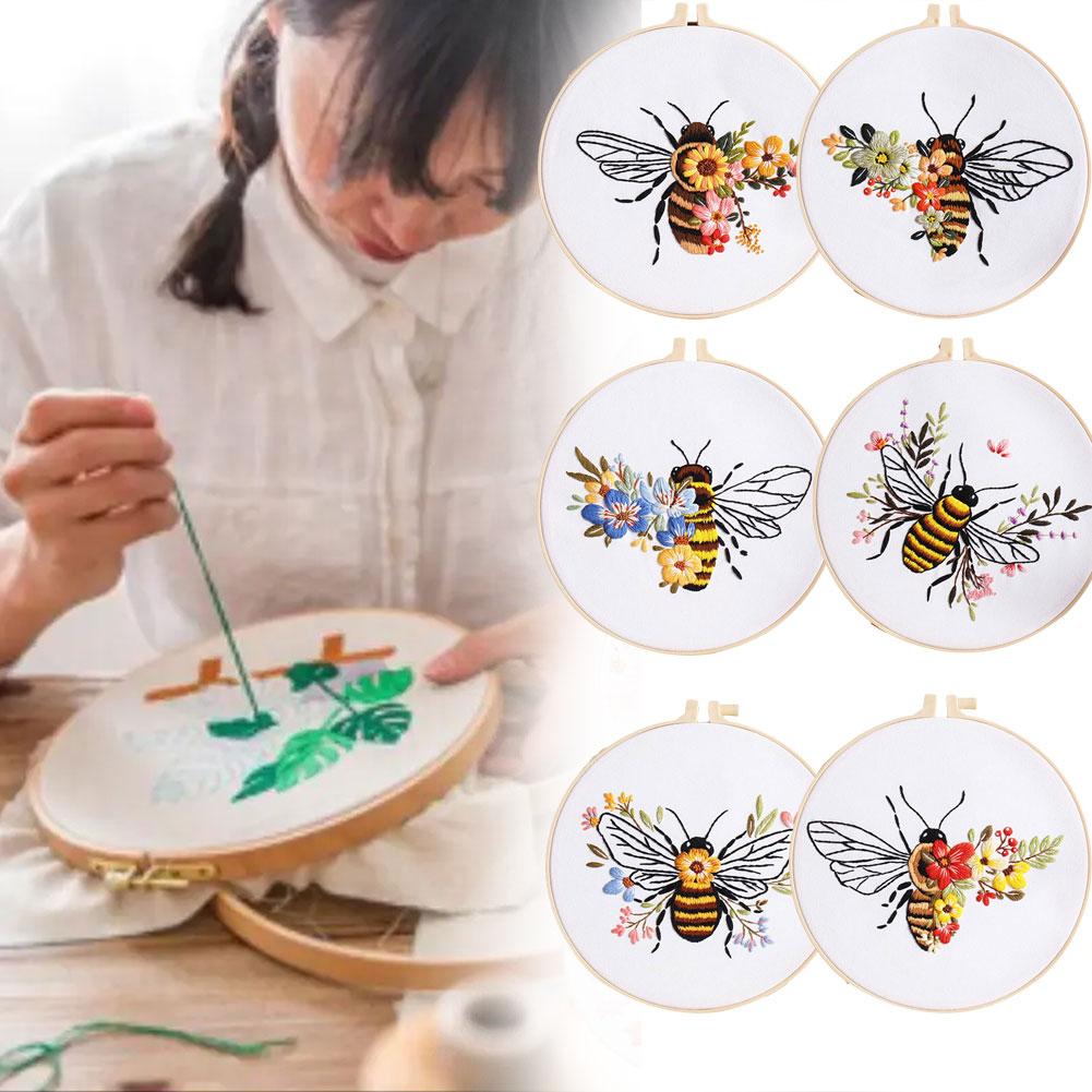thumbnail image 3 of Ruifaya Kits de bordado de abejas ¡Kits de manualidades para principiantes de punto de cruz para adultos!, 3 of 7
