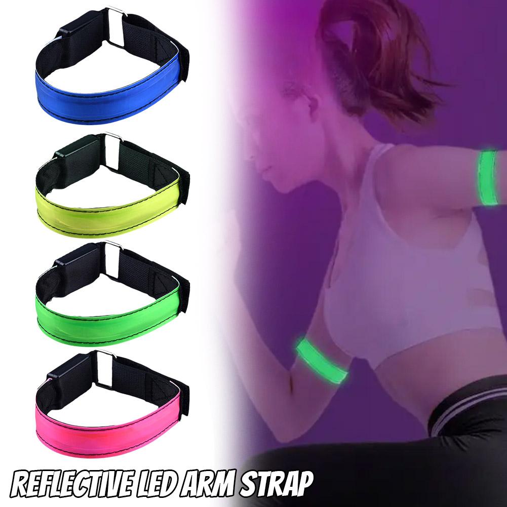 thumbnail image 2 of Wartleves Brazalete reflectante de noche con luz LED para el tobillo, luz intermitente, carga USB, cinturón deportivo para exteriores, reflectante para bicicleta V5Q0, 2 of 7