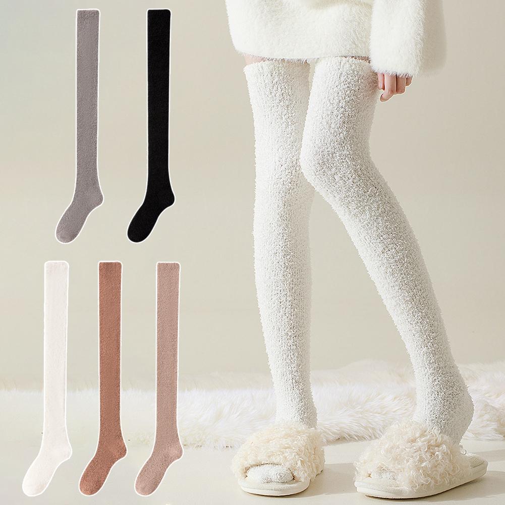 thumbnail image 3 of Wartleves Calcetines de invierno cálidos de vellón hasta la rodilla para mujer Calcetines suaves hasta el muslo, 3 of 7