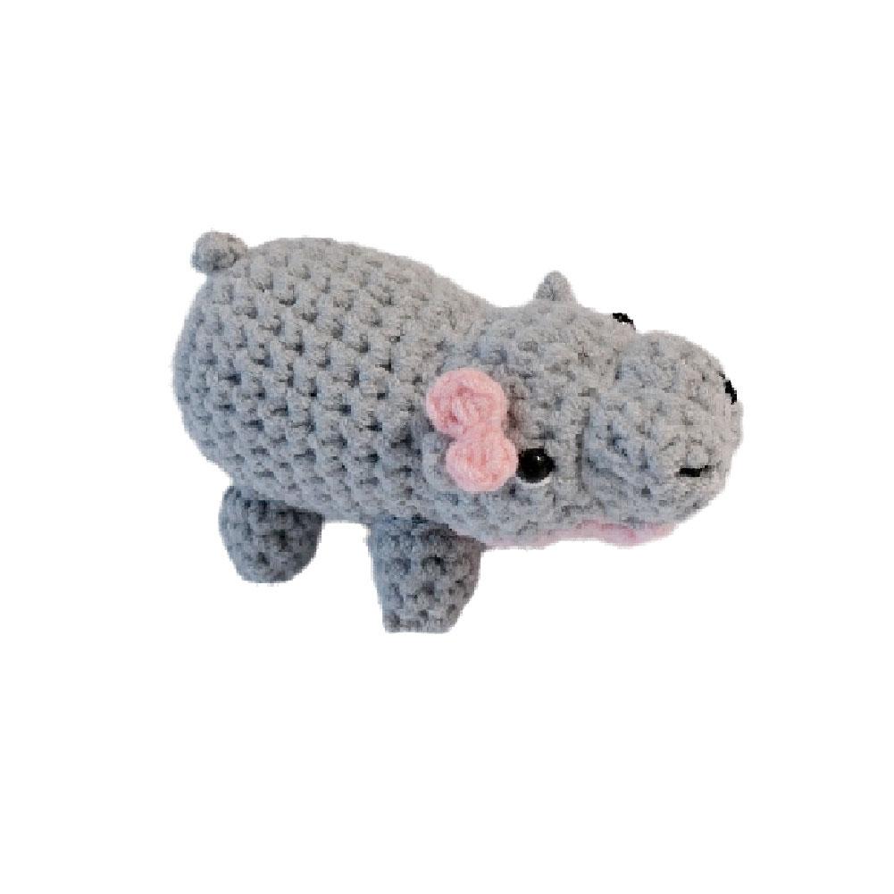 thumbnail image 5 of Ruifaya Lindos adornos de animales de dibujos animados tejidos a crochet con hipopótamo hechos a mano y de moda, 5 of 7