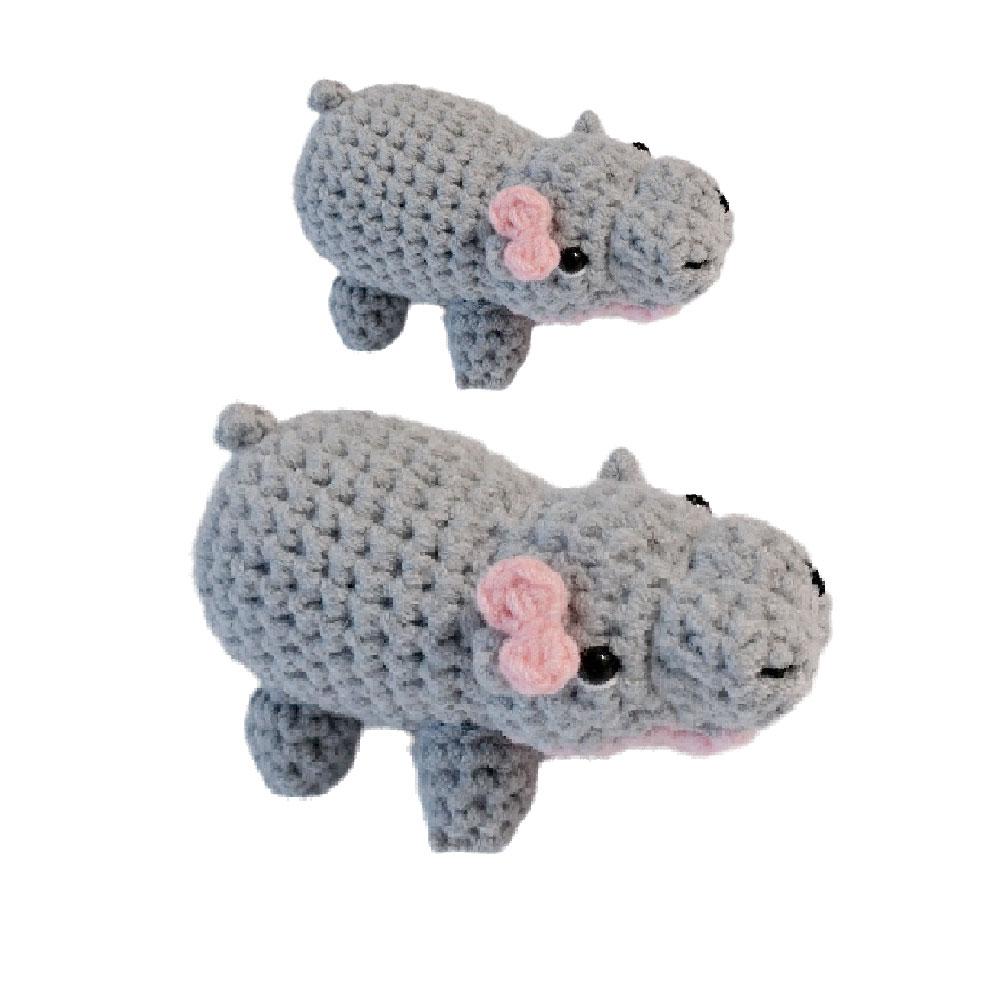 thumbnail image 4 of Ruifaya Lindos adornos de animales de dibujos animados tejidos a crochet con hipopótamo hechos a mano y de moda, 4 of 7