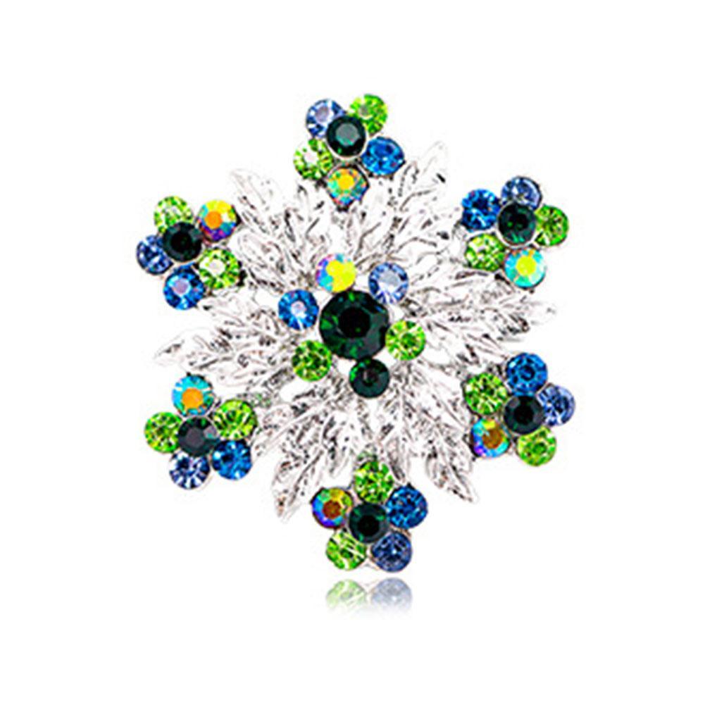 thumbnail image 4 of Ruifaya ☮Broche de copo de nieve navideño brillante con delicados diamantes de imitación para mujer, 4 of 7