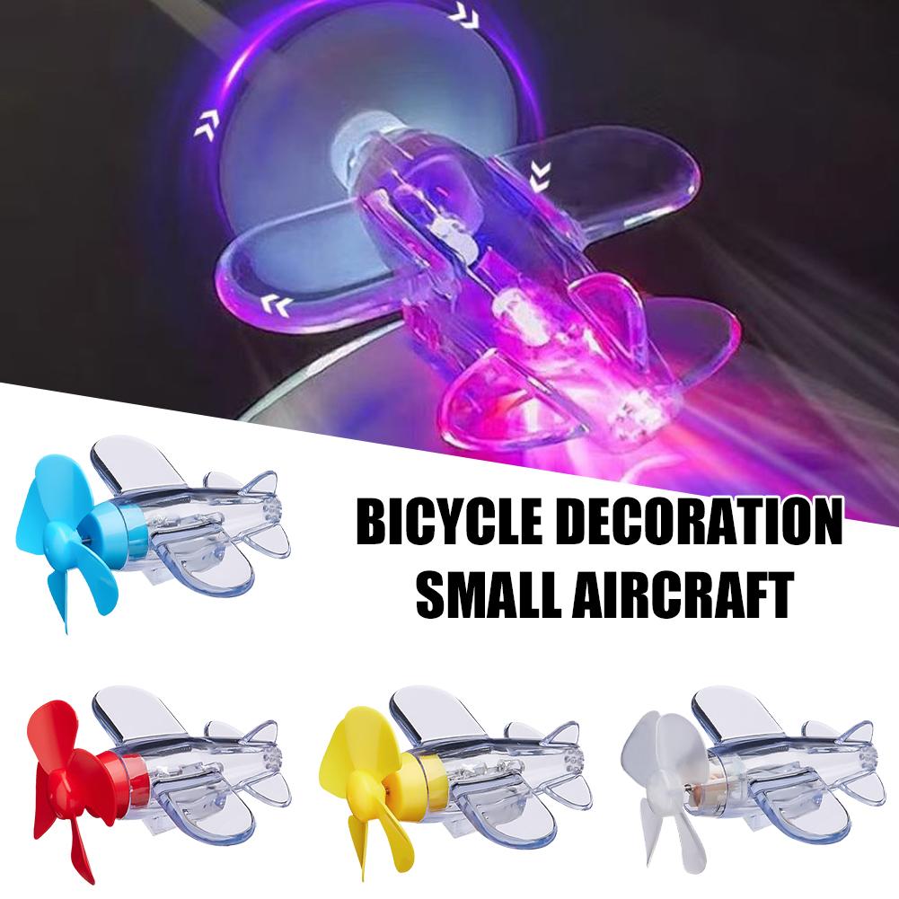 thumbnail image 4 of Ruifaya Bicicleta eléctrica con forma de avión y luces LED, eólica, D1P0, energía para bicicletas, W3C2, EE. UU., 4 of 7