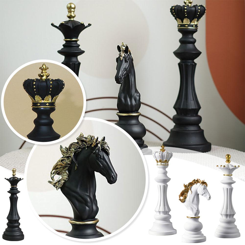thumbnail image 3 of SGACAI Estatuas de ajedrez blancas novedosas de gran tamaño Escultura de caballero rey para arreglos de oficina/, 3 of 7