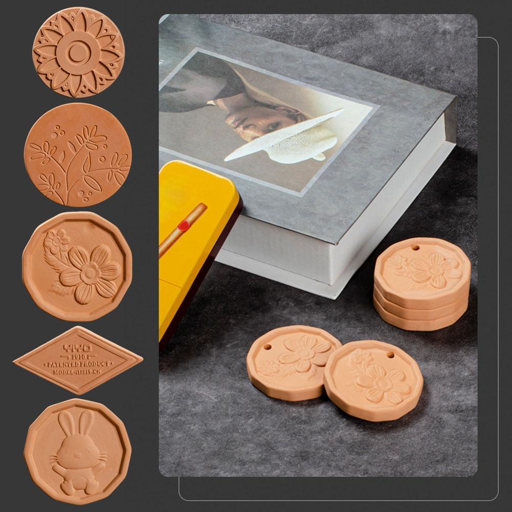 thumbnail image 2 of SGACAI Recipiente para azúcar morena, recipiente para almacenar azúcar morena en terracota, ablandador de azúcar morena para contenedores de almacenamiento de alimentos, usos múltiples para contene, 2 of 7