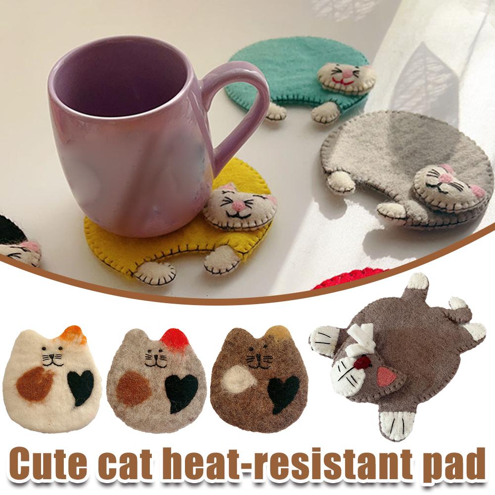 thumbnail image 3 of Ruifaya Juego de posavasos de fieltro de lana de animales de 1 pieza: posavasos de té de estilo de dibujos animados, posavasos de taza de café para mesa de Navidad, almohadillas de decoración de reg, 3 of 7
