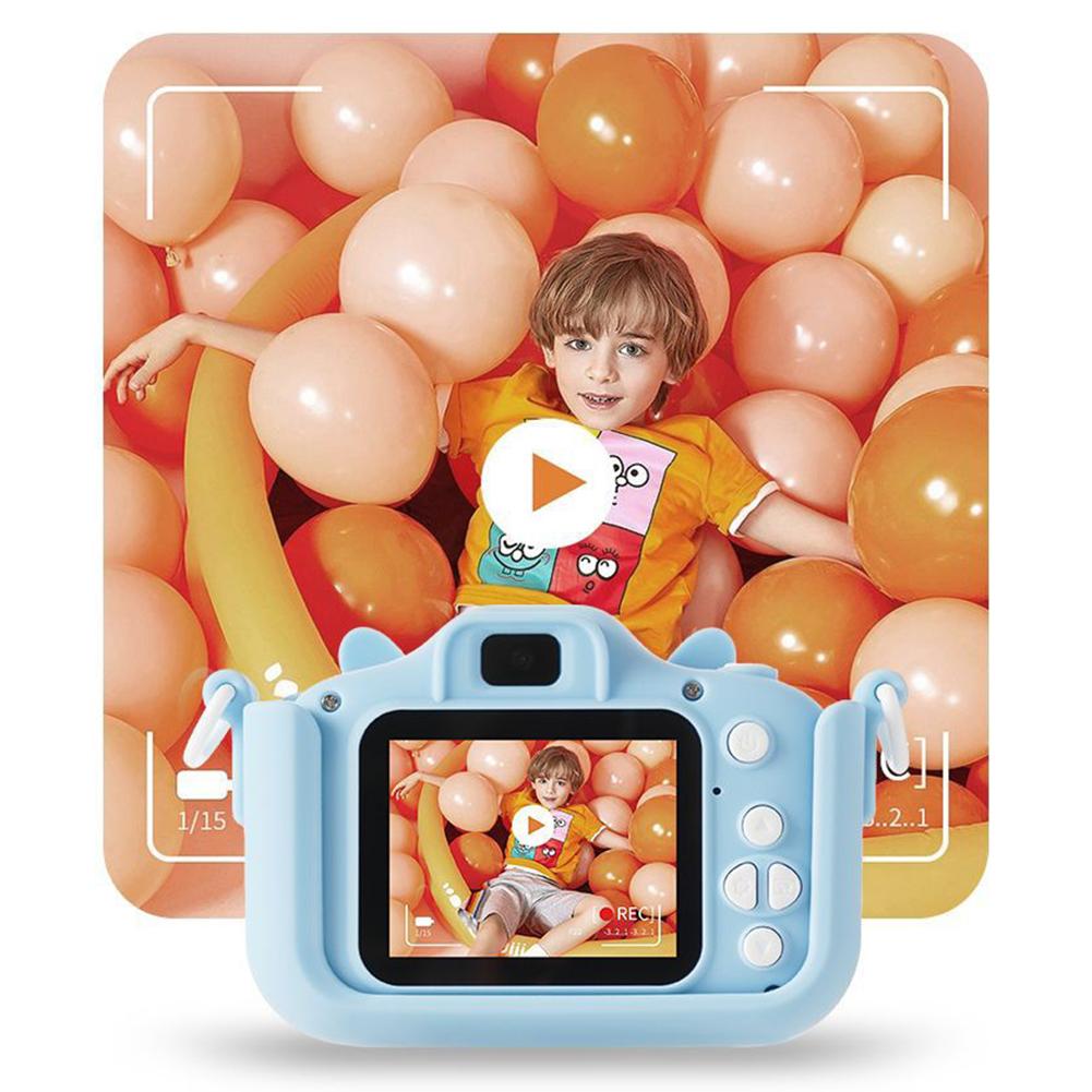 thumbnail image 2 of Ruifaya Cámara de juguete portátil para selfies HD 1080P con tarjeta SD de 32 GB para regalo de Navidad para niños;, 2 of 7